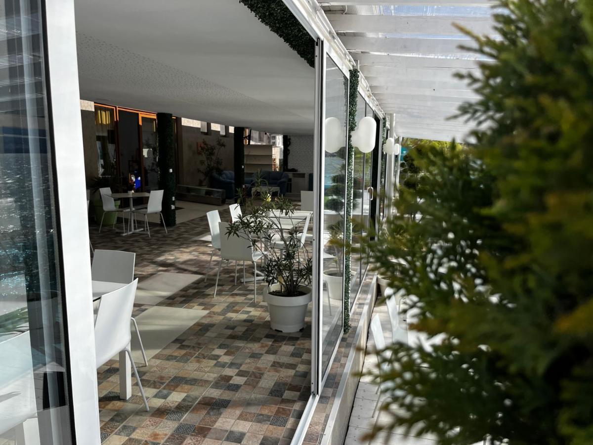 Riviera 990 - Resort & Restaurant Ieşelniţa Buitenkant foto