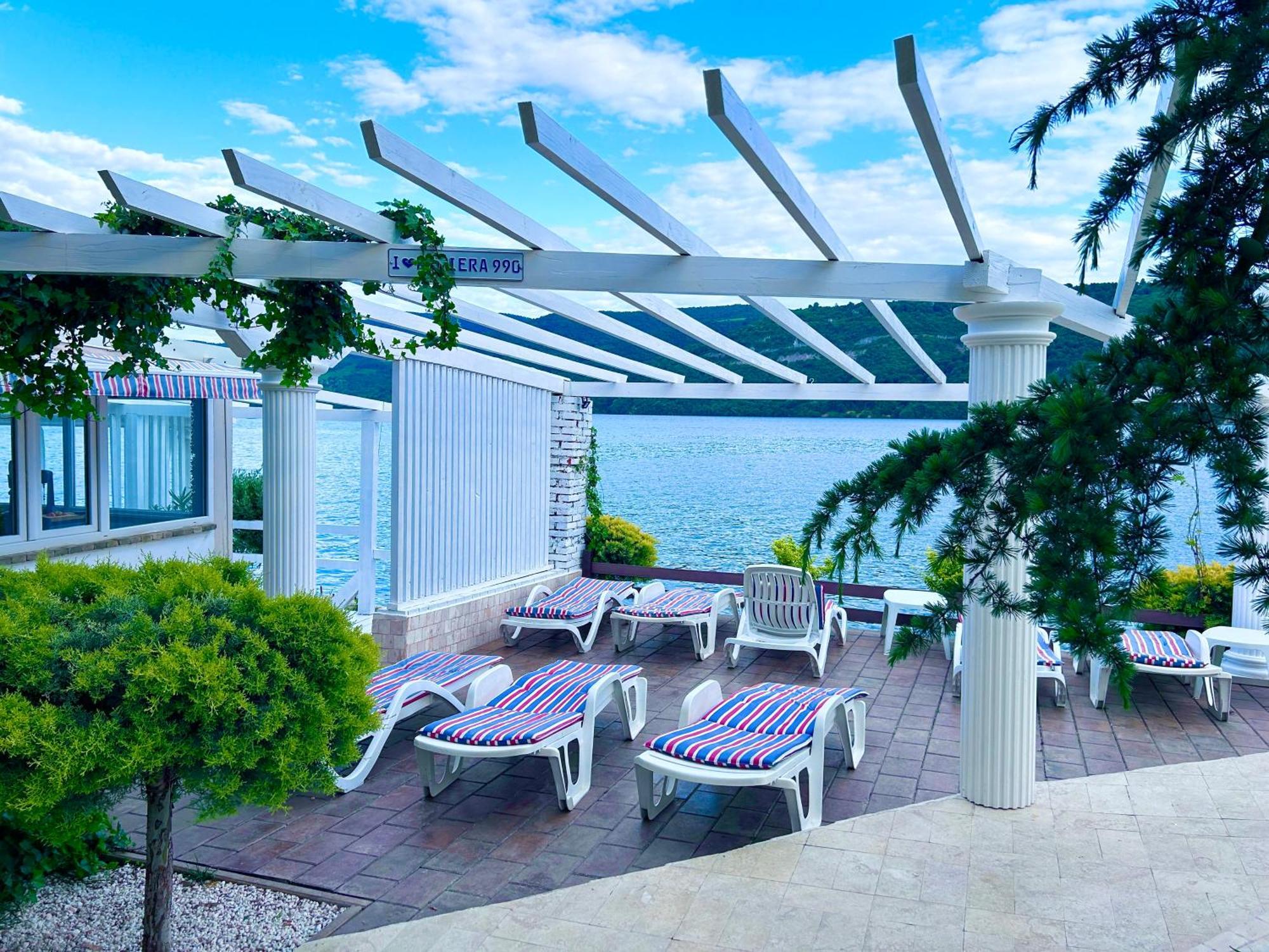 Riviera 990 - Resort & Restaurant Ieşelniţa Buitenkant foto